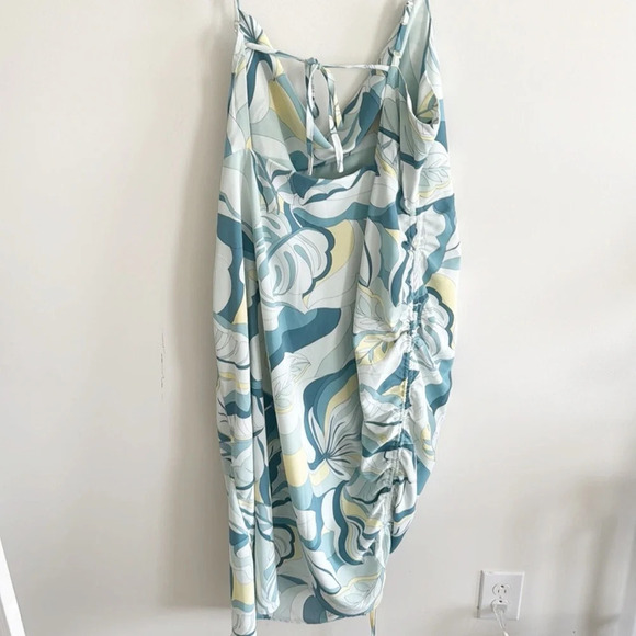 Forever 21 plus green tropical print cinch sleeveless midi dress size 1X - Picture 4 of 8